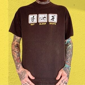 Vintage Eat, Sleep, Skate t shirt men’s L Tennessee River tagged L